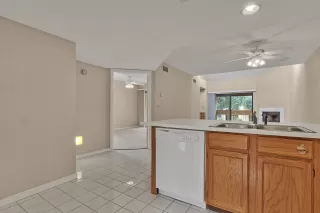 Photo #2: 6027471 Listing