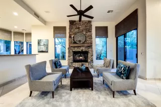 Photo #4: 6027826 Listing