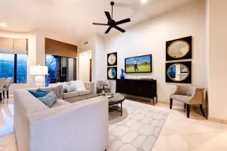 Photo #5: 6027826 Listing