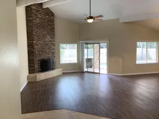 Photo #1: 6027980 Listing