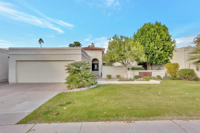 MLS: 6028174 Condo For Sale