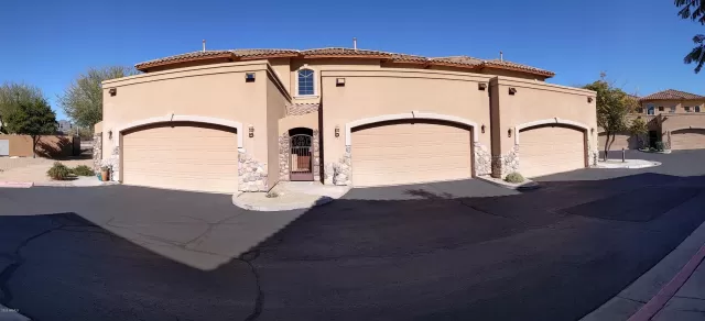 MLS: 6028214 Condo For Sale