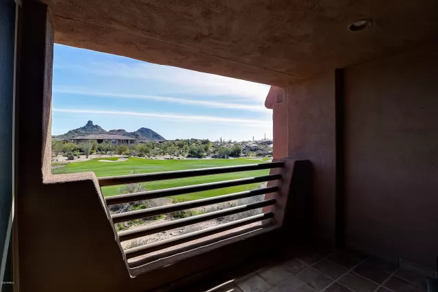 MLS: 6028451 Condo For Sale