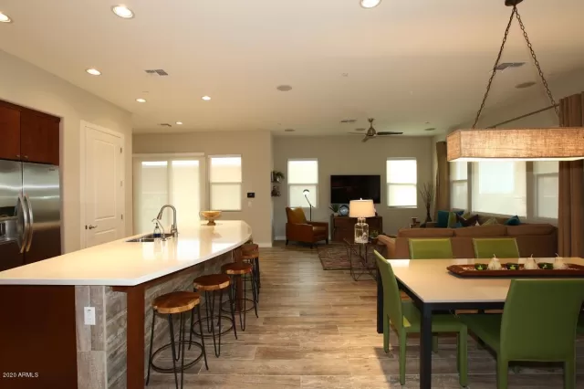 MLS: 6028535 Condo For Sale