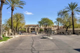 Photo #1: 6028552 Listing