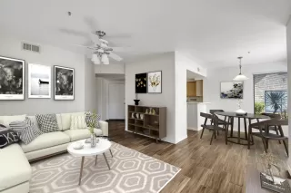 Photo #2: 6028552 Listing