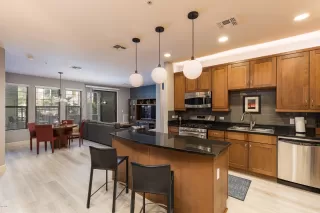 Photo #2: 6028563 Listing