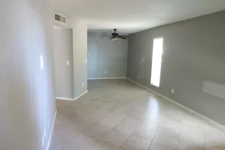 Photo #2: 6028596 Listing 