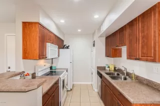 Photo #3: 6028657 Listing