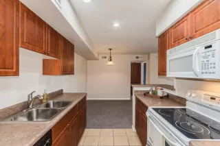 Photo #5: 6028657 Listing