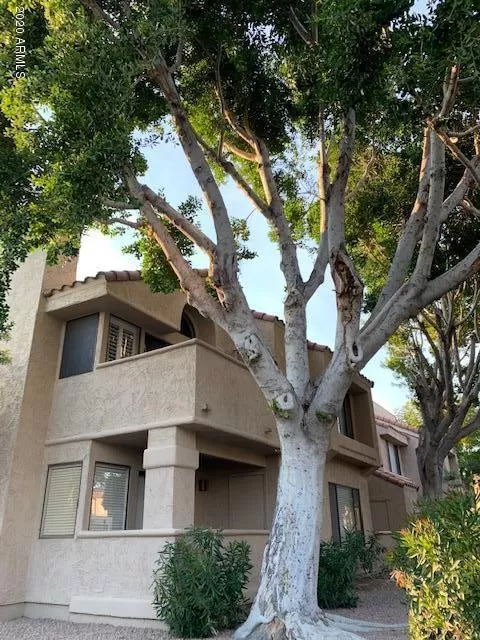 MLS: 6028962 Condo For Sale