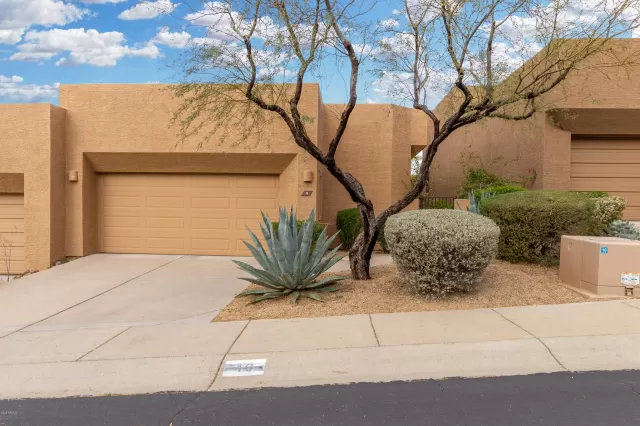 MLS: 6029129 Condo For Sale