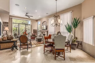 Photo #4: 6029129 Listing