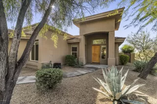 Photo #1: 6029342 Listing 