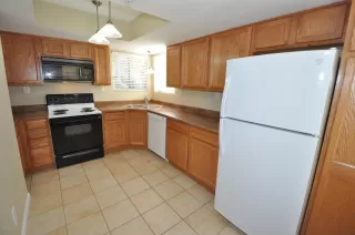 Photo #1: 6029720 Listing