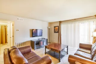 Photo #4: 6029815 Listing