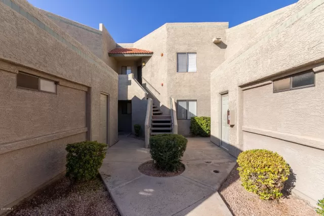 MLS: 6029862 Condo For Sale