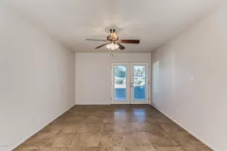 Photo #6: 6029862 Listing