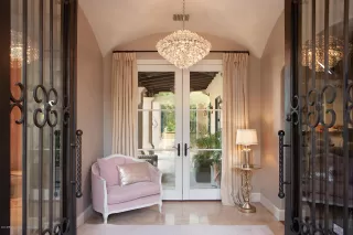 Photo #4: 6029947 Listing