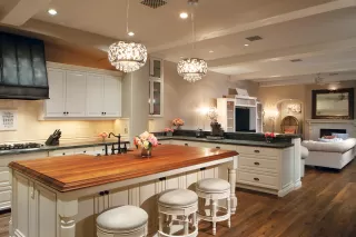 Photo #6: 6029947 Listing