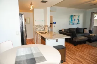 Photo #3: 6030151 Listing