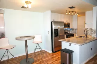 Photo #4: 6030151 Listing