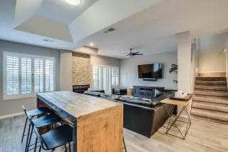 Photo #6: 6030242 Listing