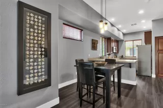 Photo #5: 6030495 Listing