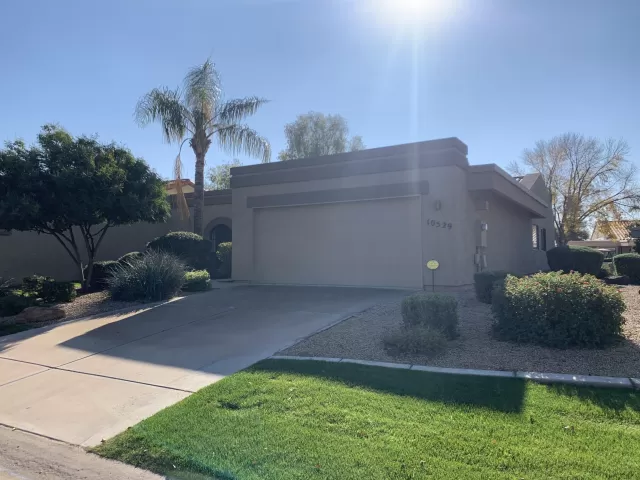 MLS: 6030811 Condo For Sale