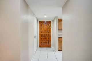 Photo #5: 6030918 Listing 