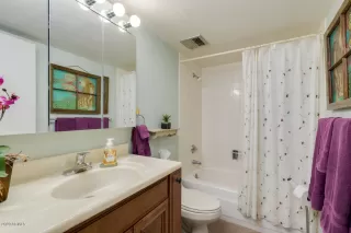 Photo #5: 6030926 Listing 