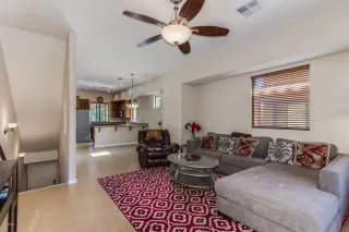 Photo #3: 6031093 Listing