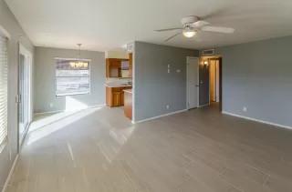 Photo #1: 6031229 Listing