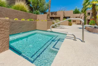 Photo #4: 6031229 Listing