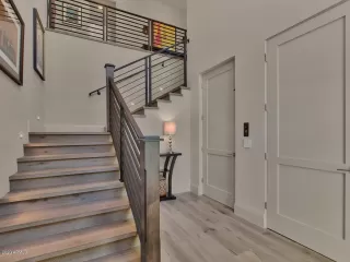 Photo #5: 6031351 Listing