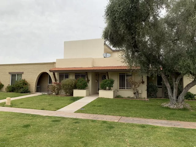 MLS: 6031367 Condo For Sale