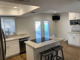 Photo #2: 6031367 Listing