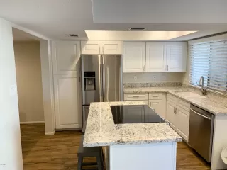 Photo #4: 6031367 Listing