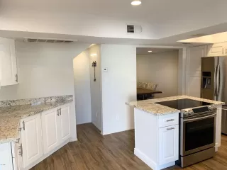 Photo #6: 6031367 Listing