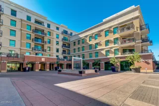 Photo #5: 6031709 Listing