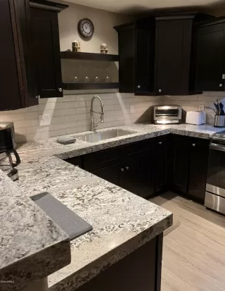 Photo #3: 6031871 Listing 