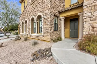 Photo #2: 6032463 Listing