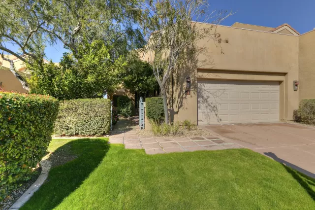 MLS: 6032553 Condo For Sale