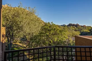 Photo #5: 6032635 Listing