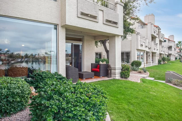 MLS: 6032685 Condo For Sale