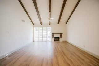 Photo #2: 6032982 Listing