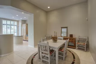 Photo #6: 6033000 Listing 