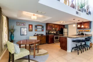 Photo #3: 6033359 Listing