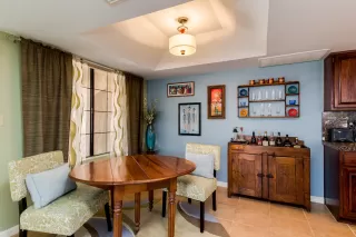 Photo #6: 6033359 Listing