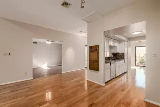 Photo #4: 6033547 Listing 